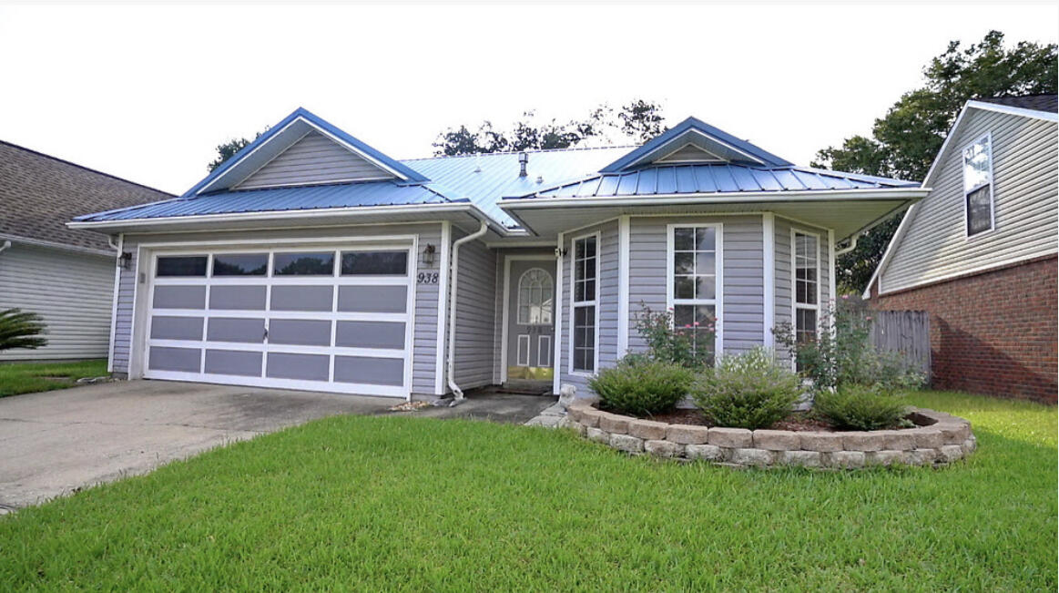 HUNTERS RUN S/D - Residential