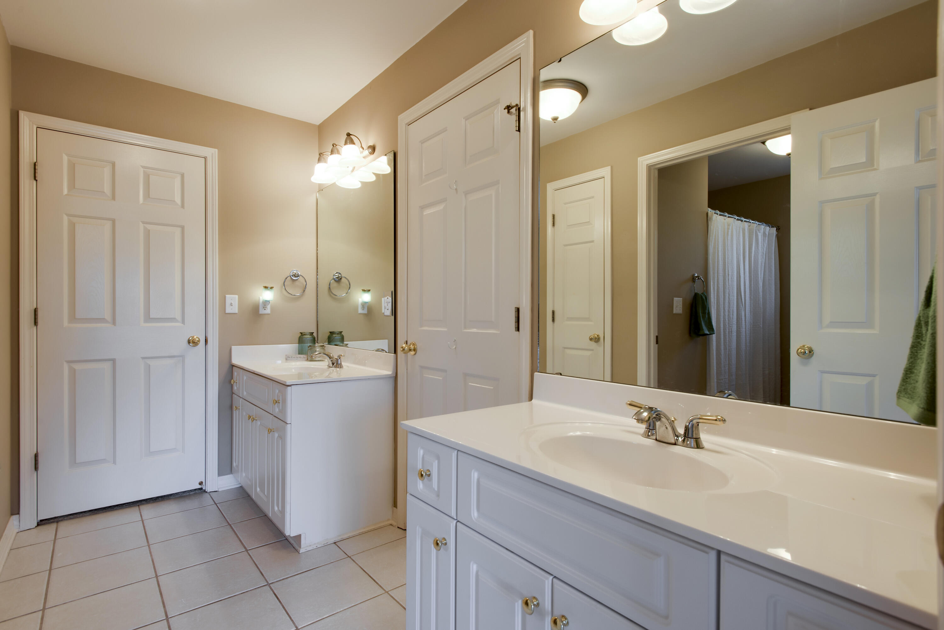 BAYWINDS GOLF ESTATES PH 3 - Residential