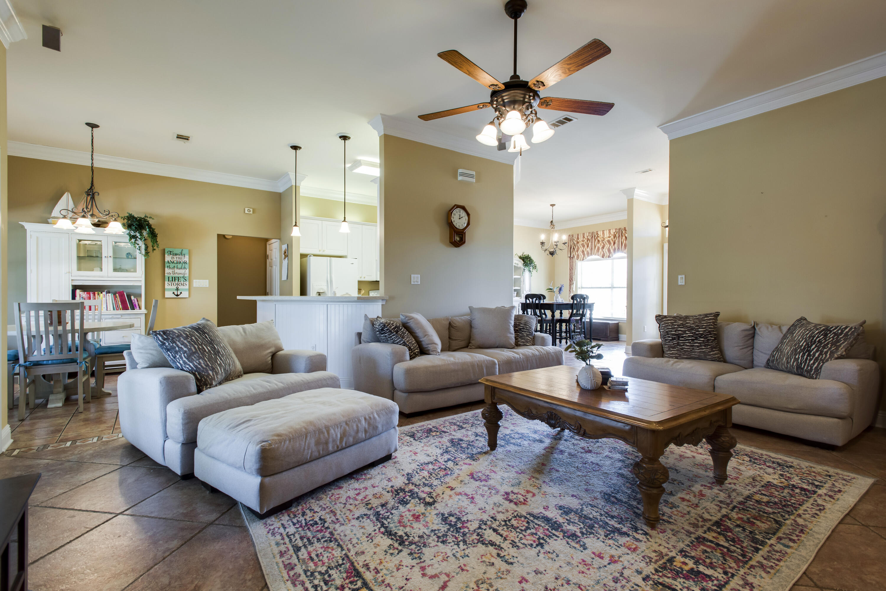 BAYWINDS GOLF ESTATES PH 3 - Residential