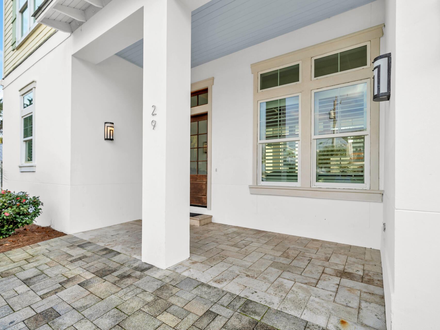 FRANGISTA BEACH 1ST ADDN - Residential