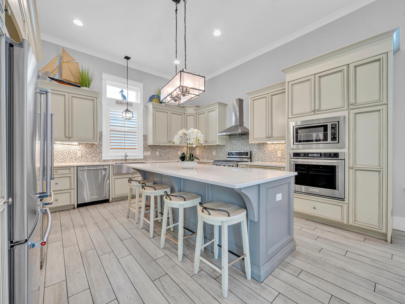 FRANGISTA BEACH 1ST ADDN - Residential