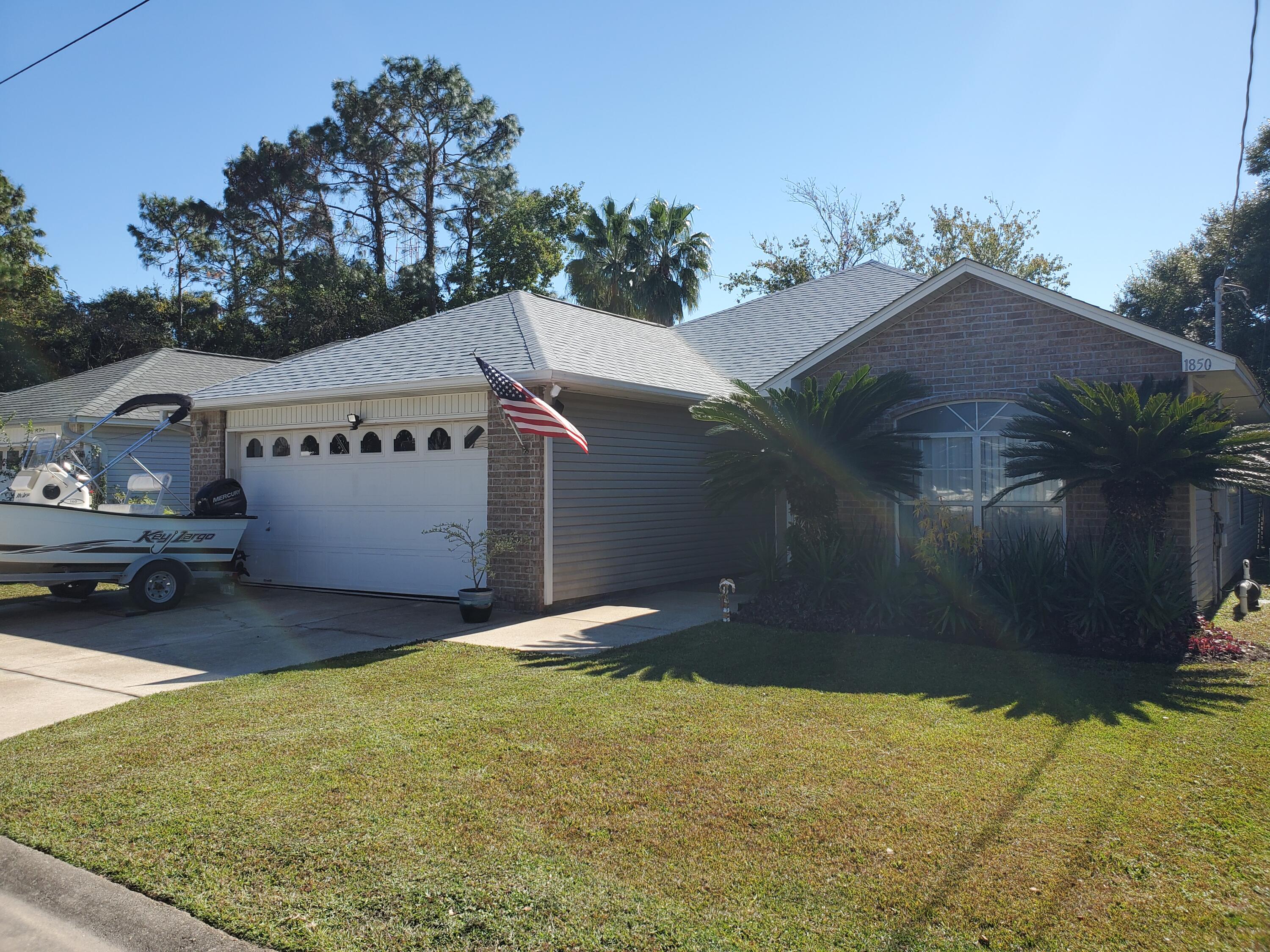 One year old roof!! Move-in ready family home in an excellent location, close to grocery stores, plenty of restaurant options and situated between both Eglin AFB and Hurlburt Field. Low traffic, not on a through street. New interior paint throughout. Open floorplan with dining area and kitchen connected to the living space. Natural light flows in from all the windows and French doors leading to the Florida room. Spacious master with large closet.