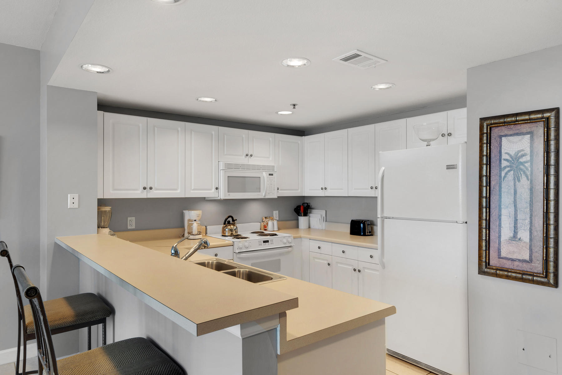 STERLING SHORES - Residential