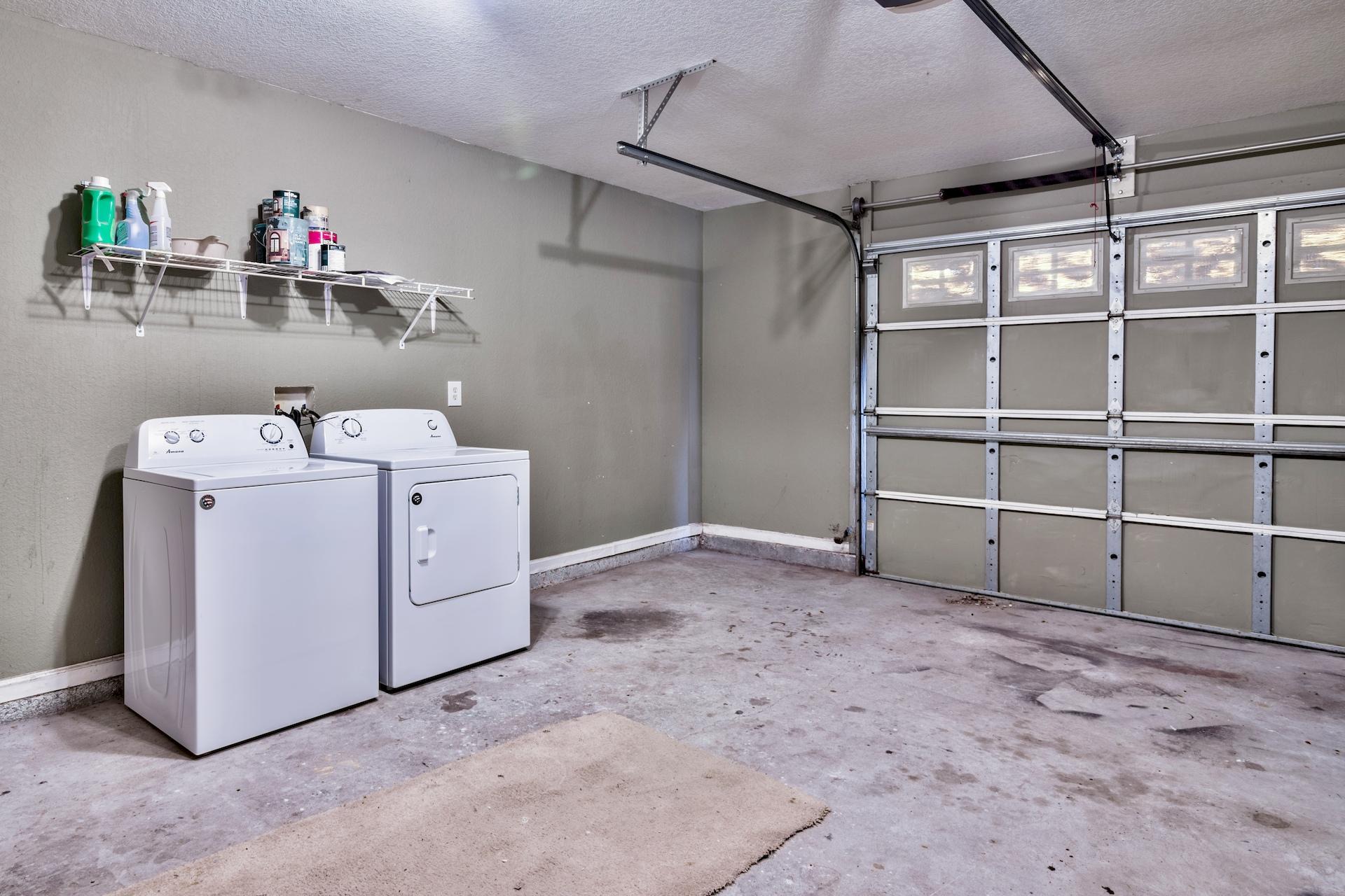 QUAIL HOLLOW - Residential