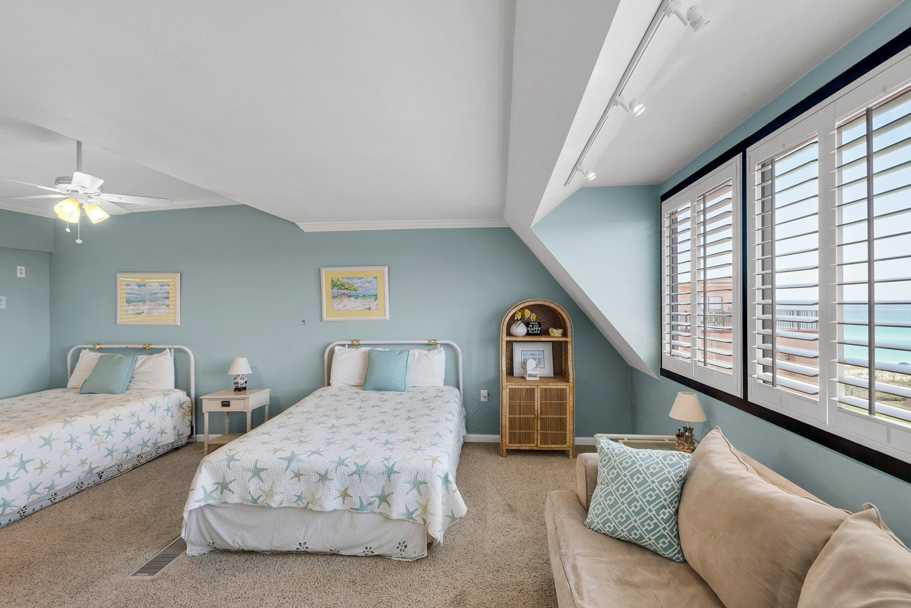 AEGEAN CONDO - Residential