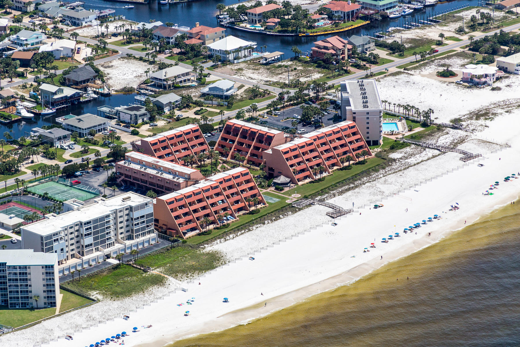 AEGEAN CONDO - Residential