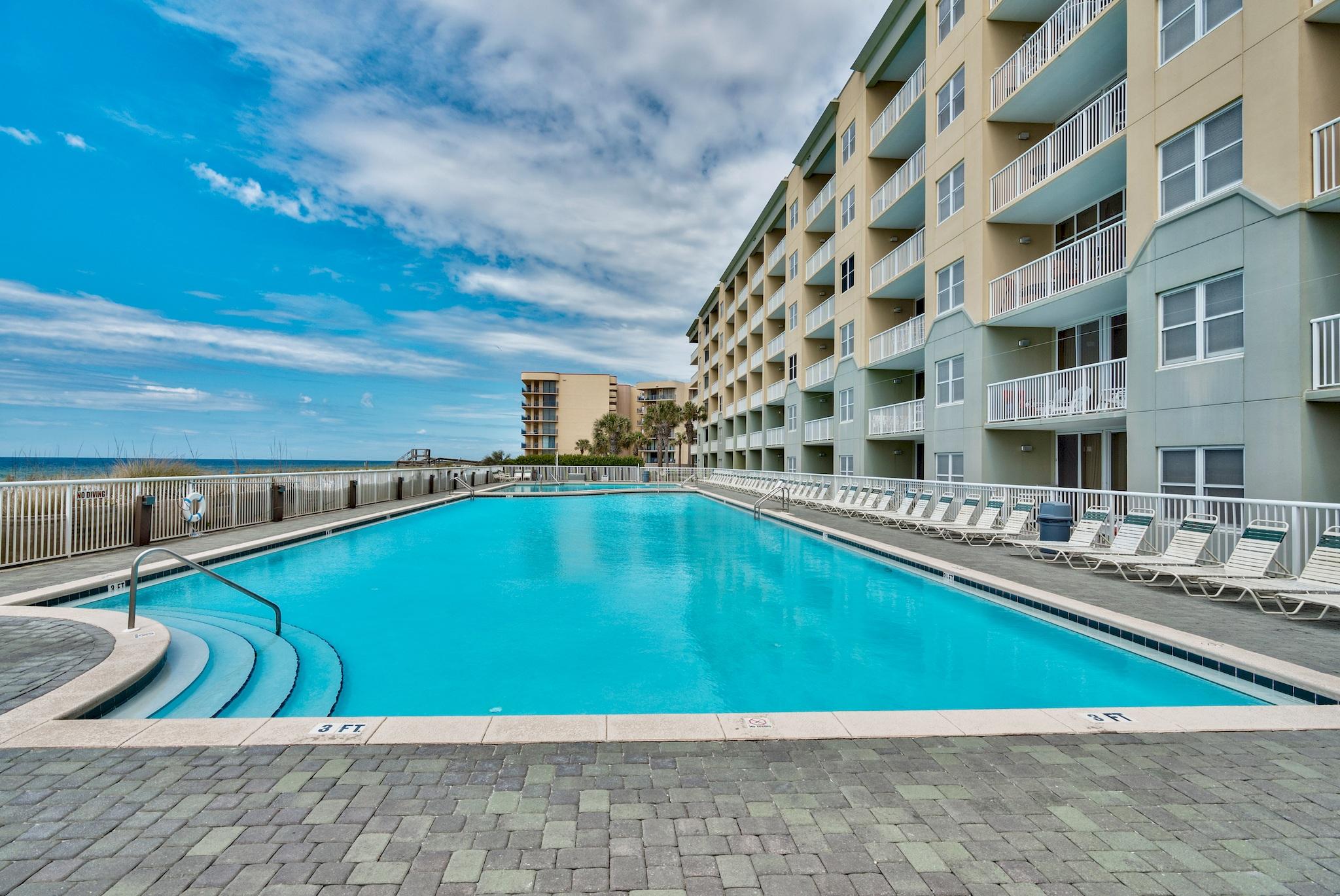 WATERS EDGE - Residential