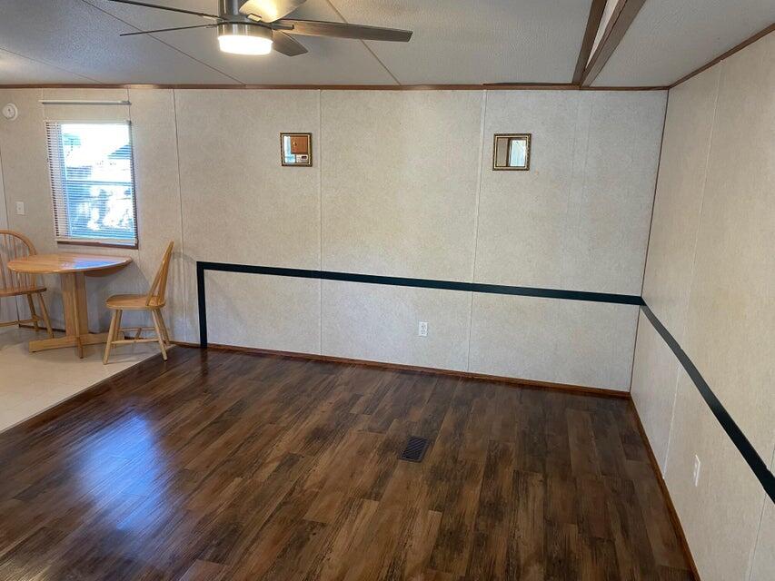 Metes and bounds - Residential Lease