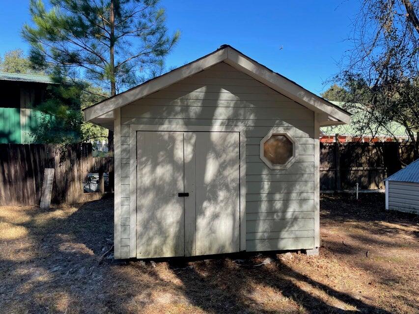 Metes and bounds - Residential Lease