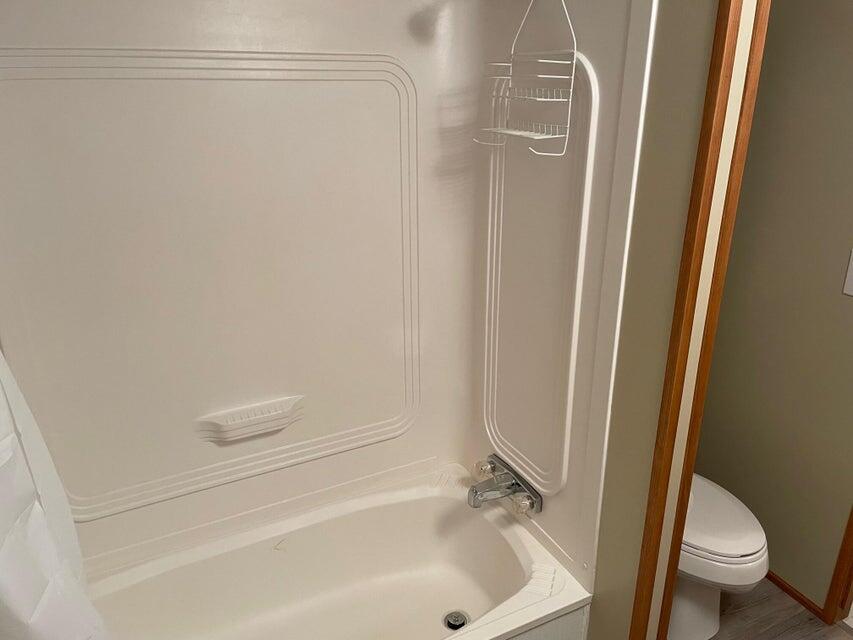 Metes and bounds - Residential Lease