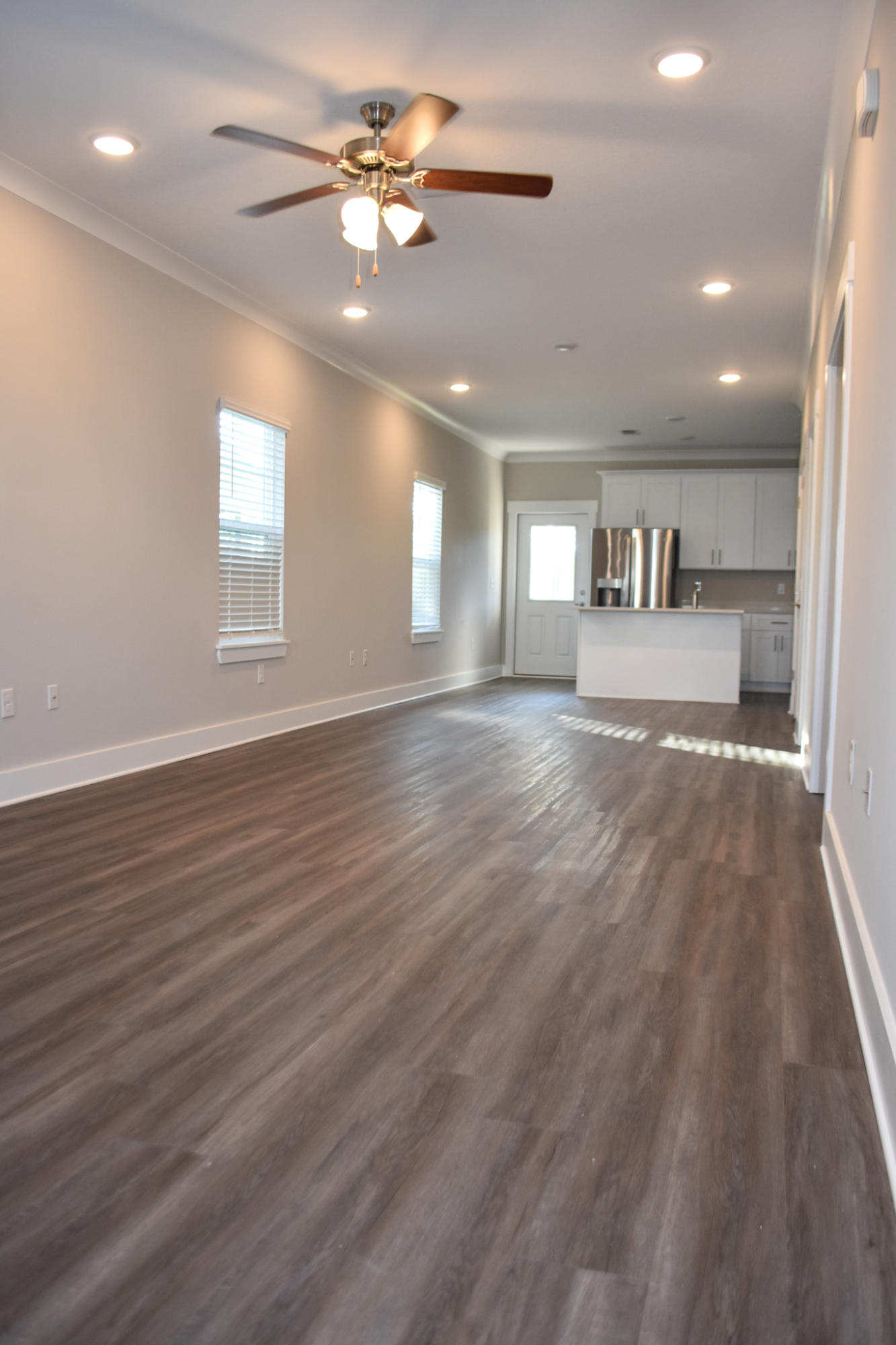 VERANDAS AT FREEPORT - Residential Lease