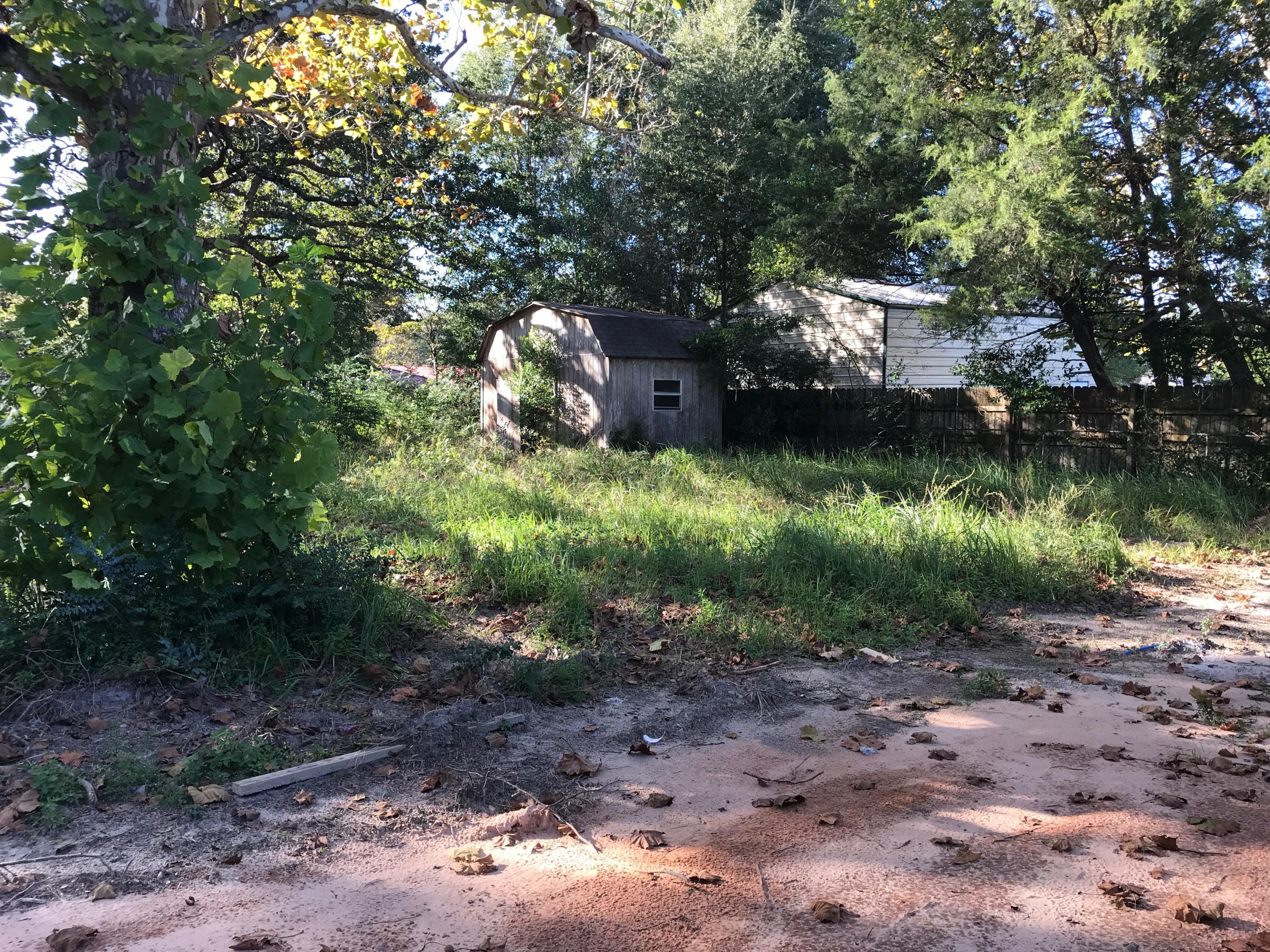 ADAMS POWELL EAST - Residential