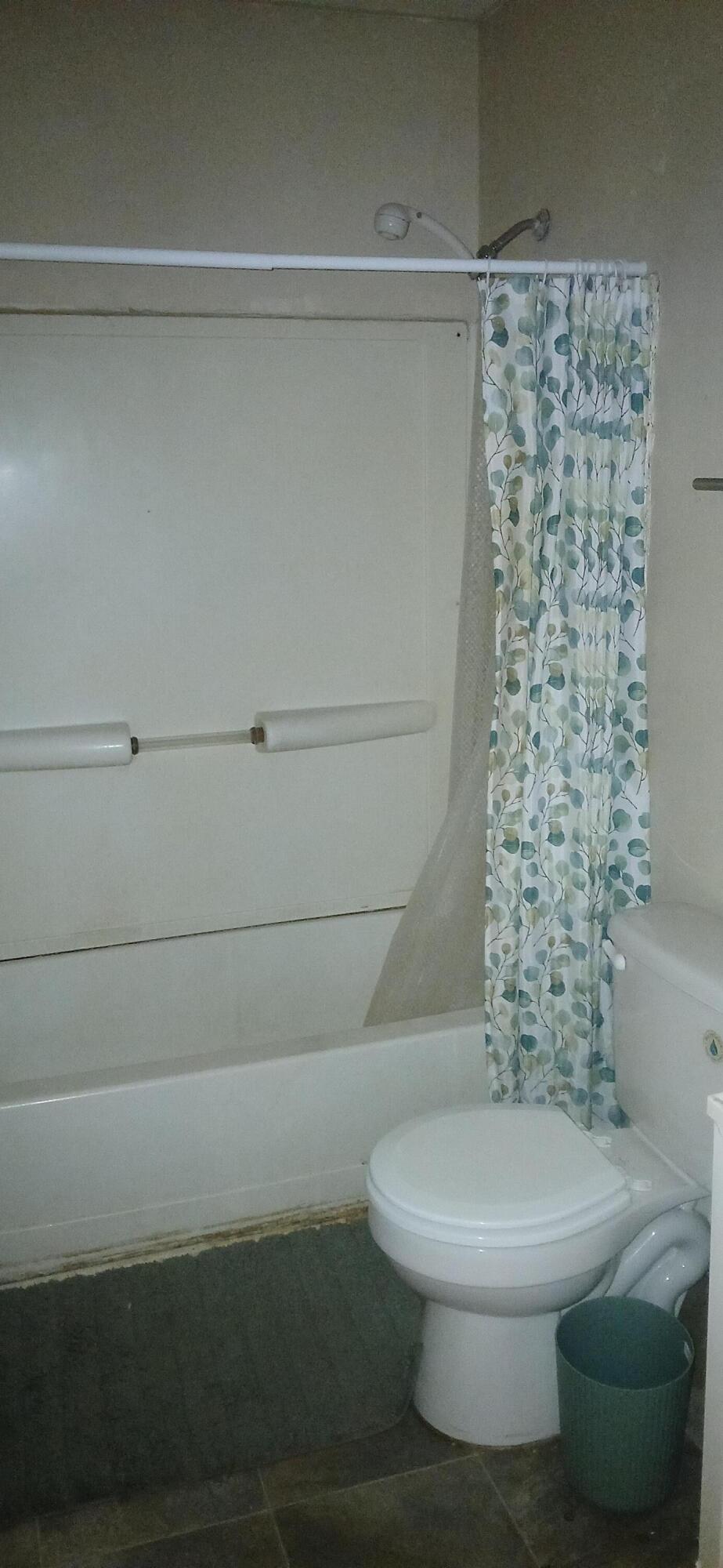 HUDSON ADDN TO CRESTVIEW - Residential