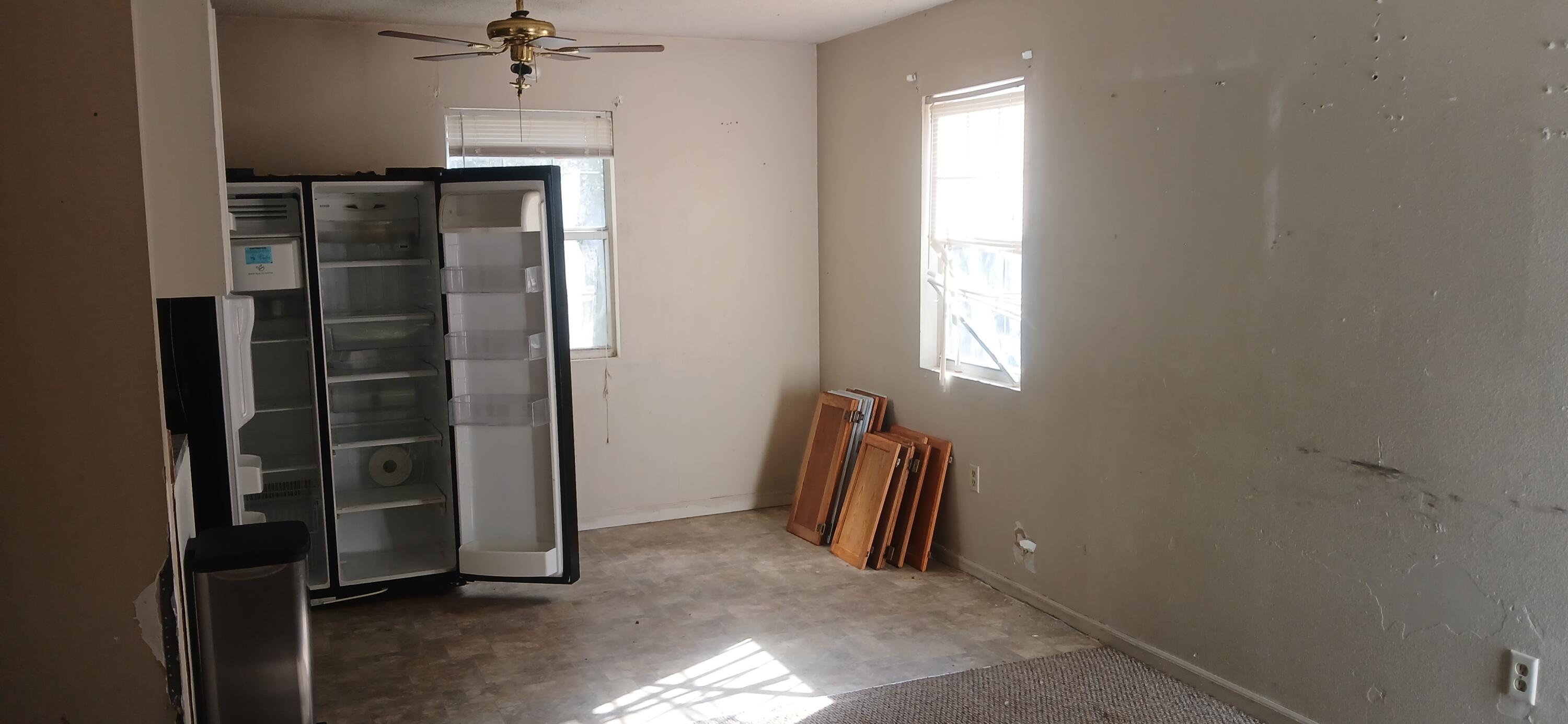 HUDSON ADDN TO CRESTVIEW - Residential