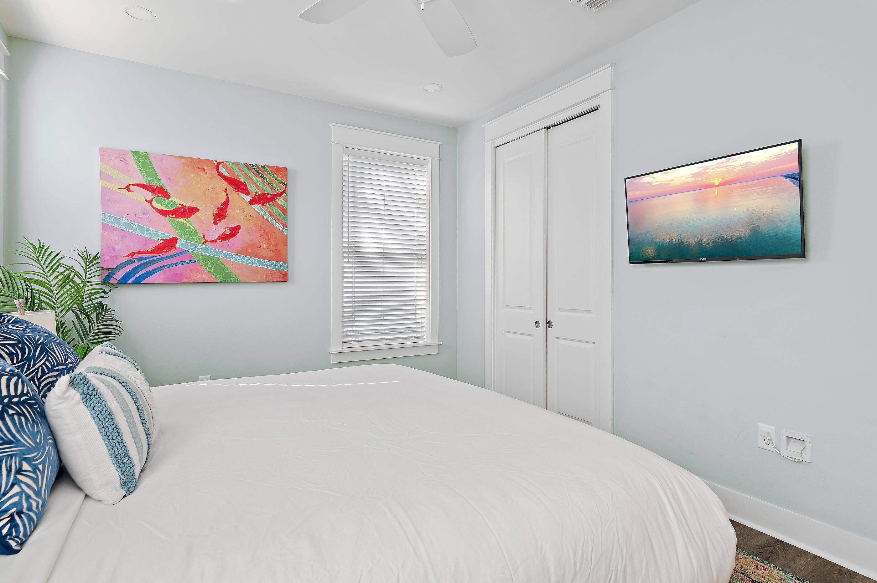 SHADOW PINES - Residential