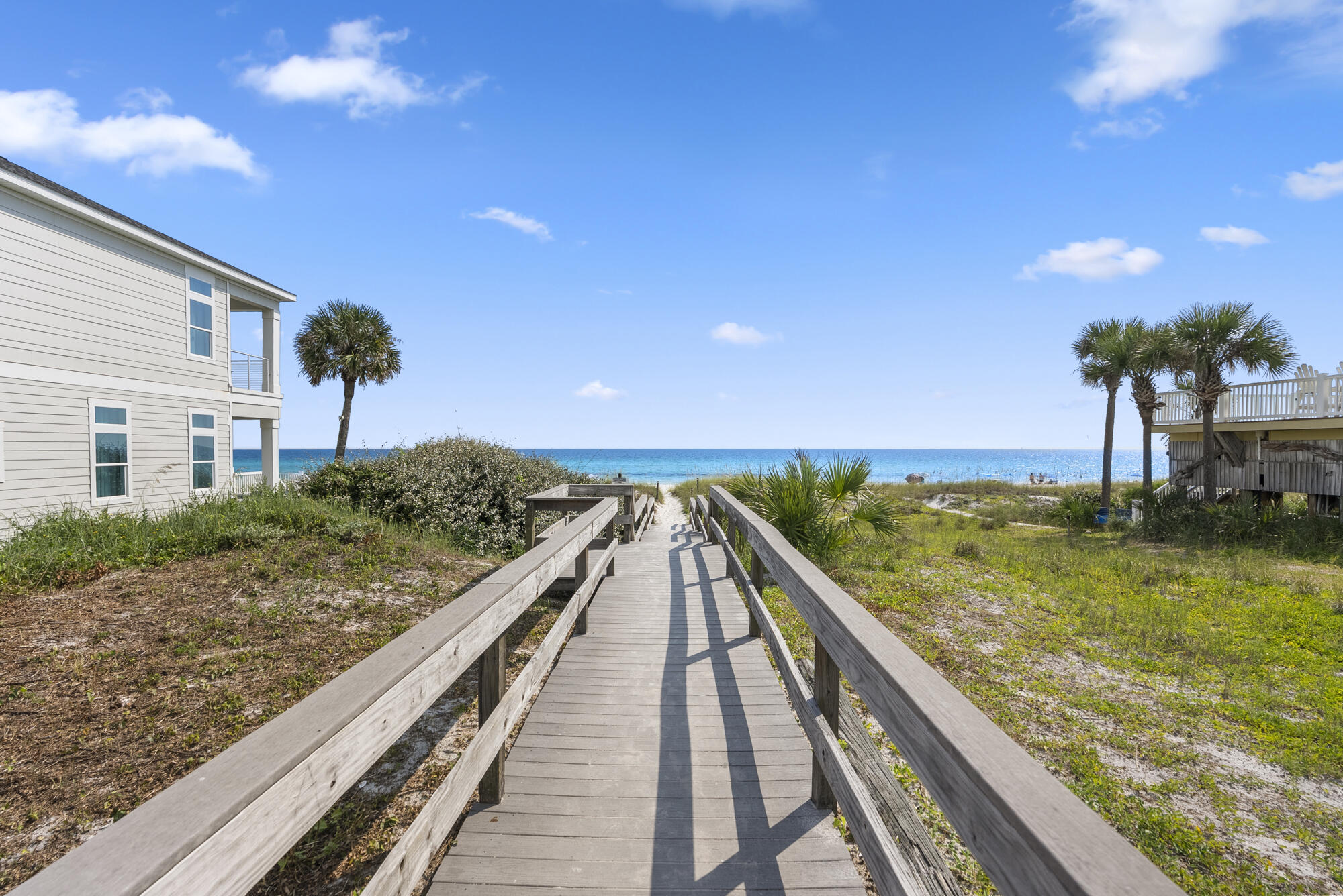 LAGUNA BEACH ESTATES - Residential