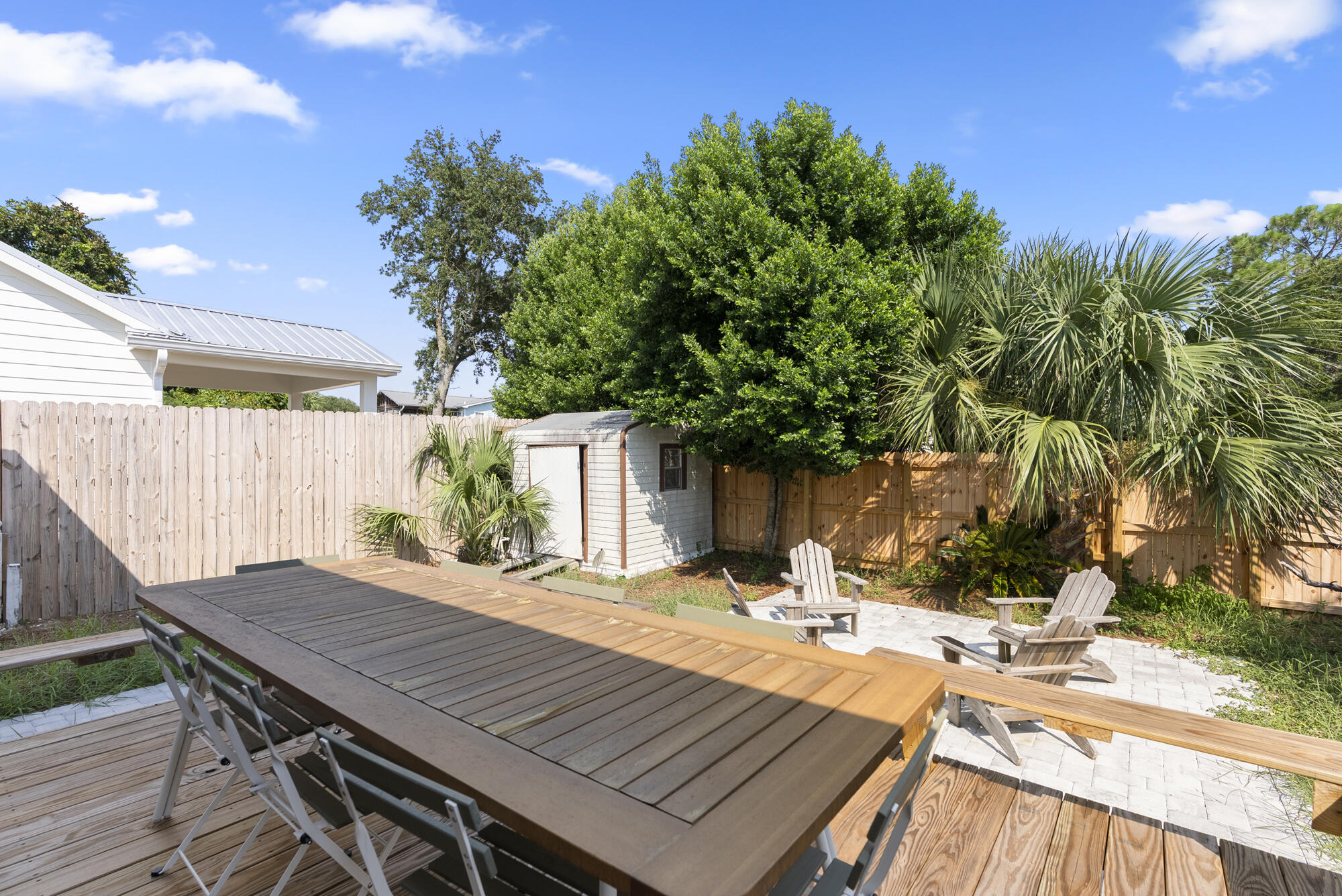 LAGUNA BEACH ESTATES - Residential