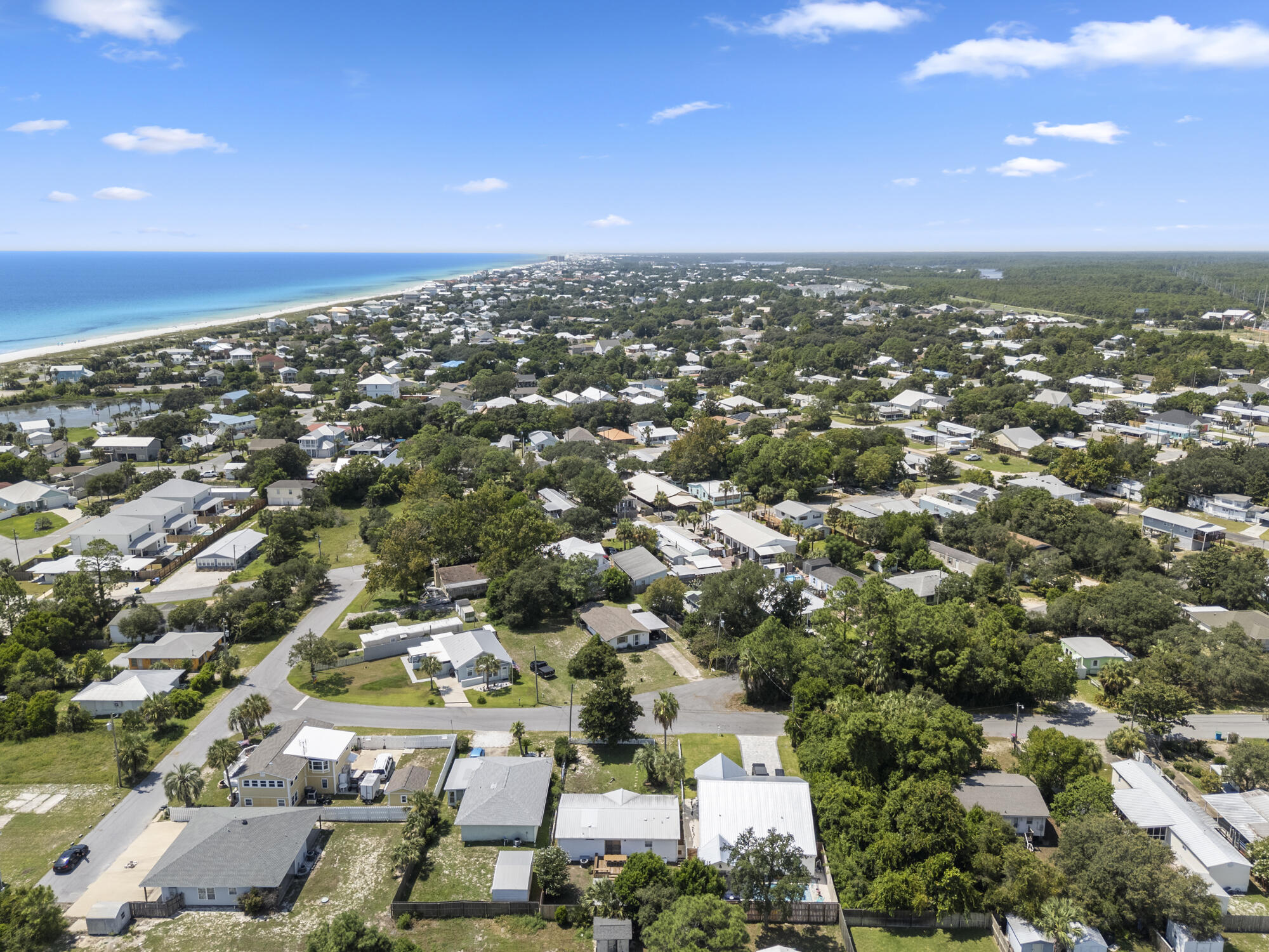 LAGUNA BEACH ESTATES - Residential