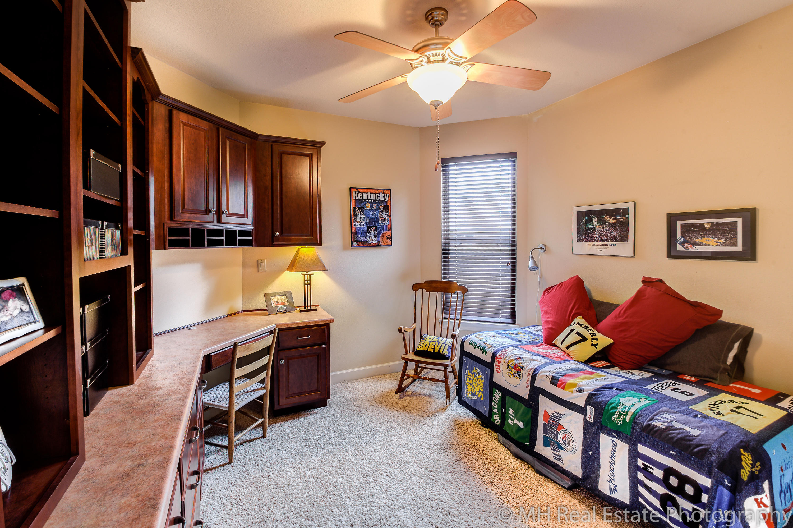 CHARDONNAY ESTATES - Residential