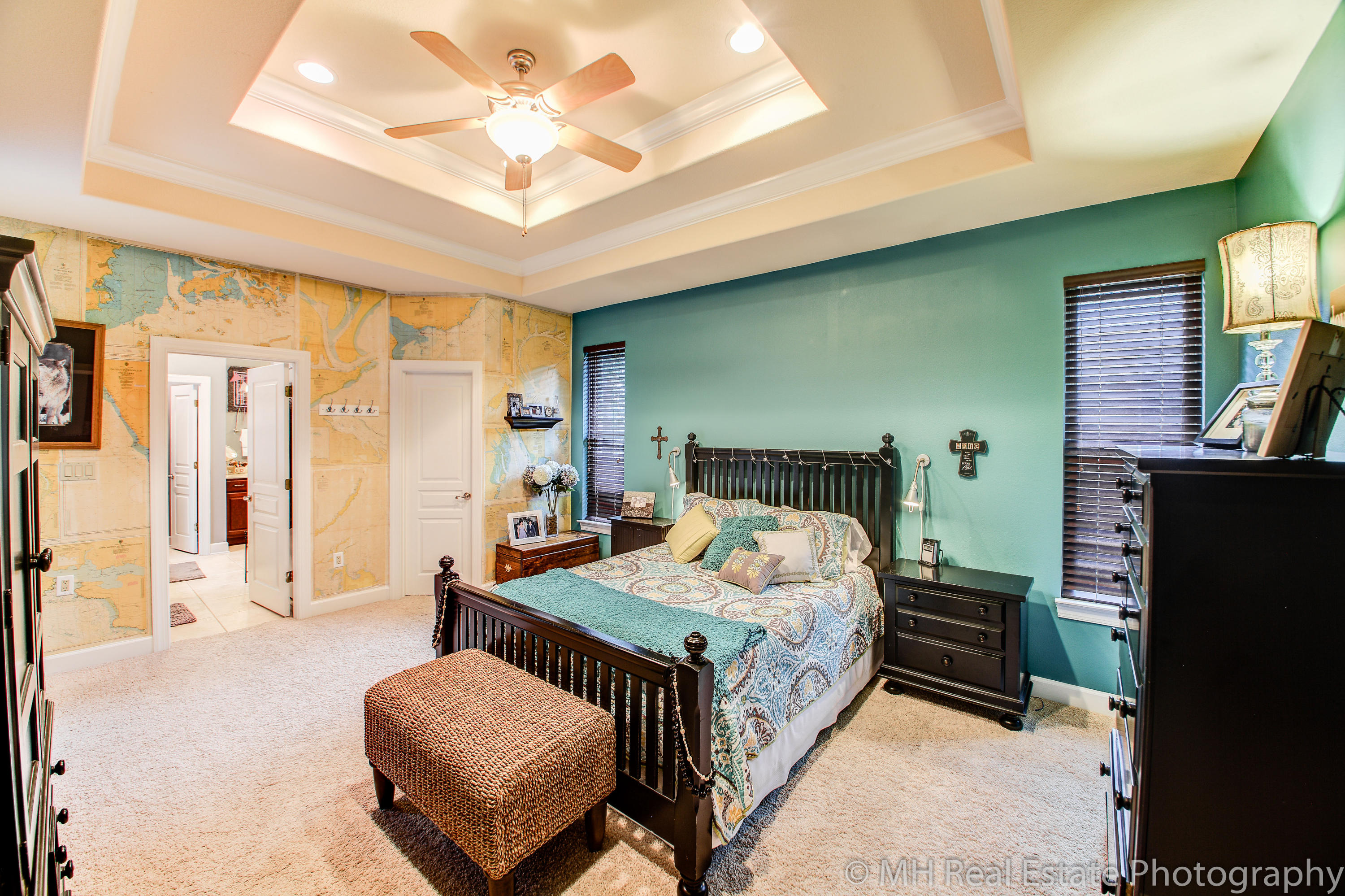 CHARDONNAY ESTATES - Residential