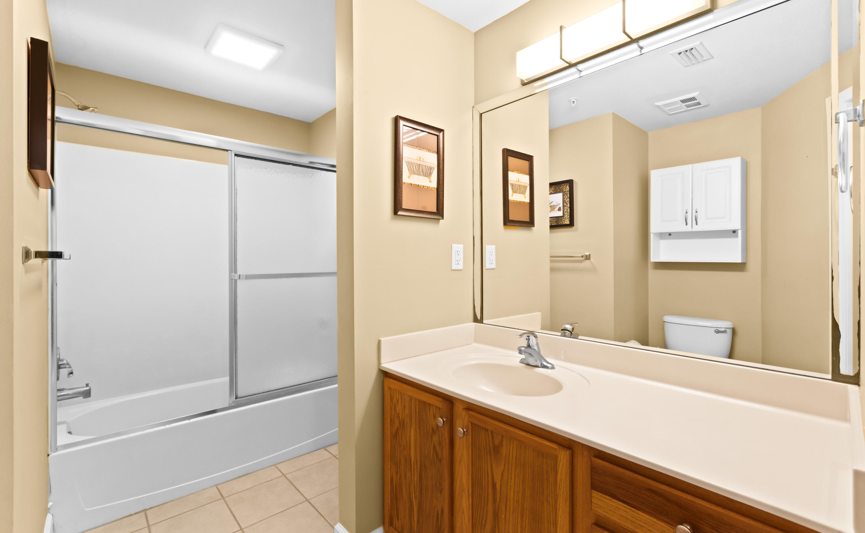 SOUTH BEACH CONDO - Residential