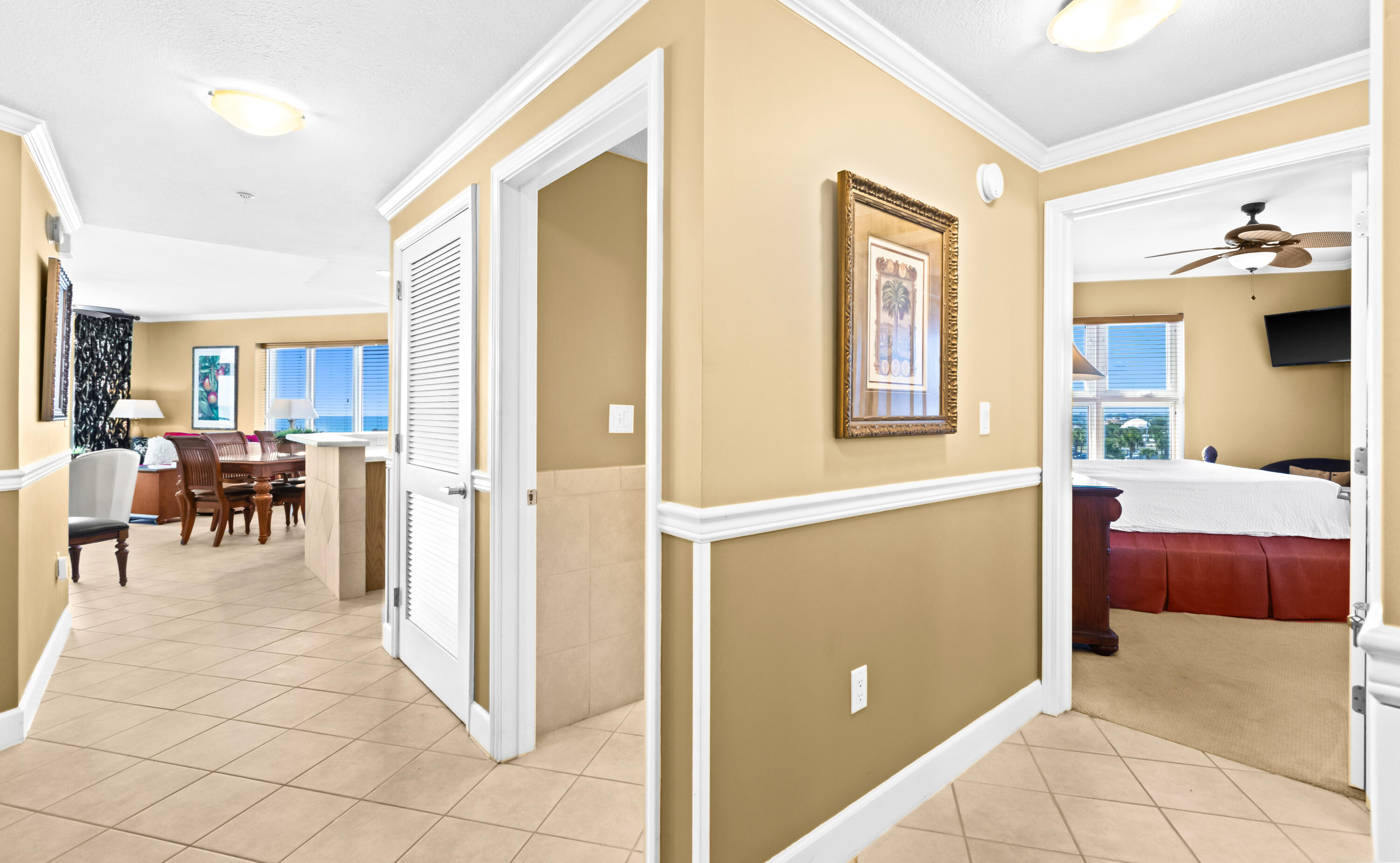 SOUTH BEACH CONDO - Residential