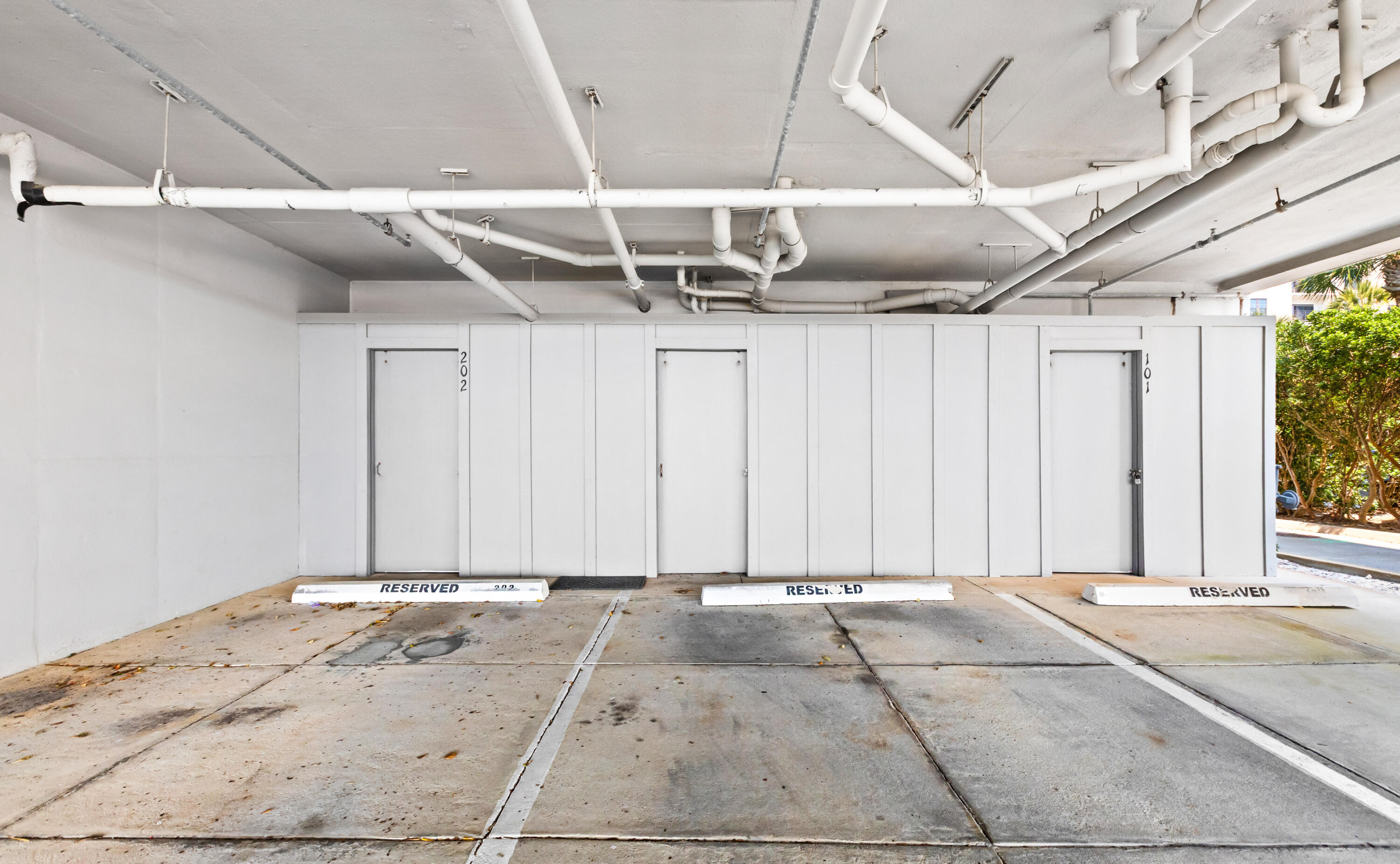 SOUTH BEACH CONDO - Residential