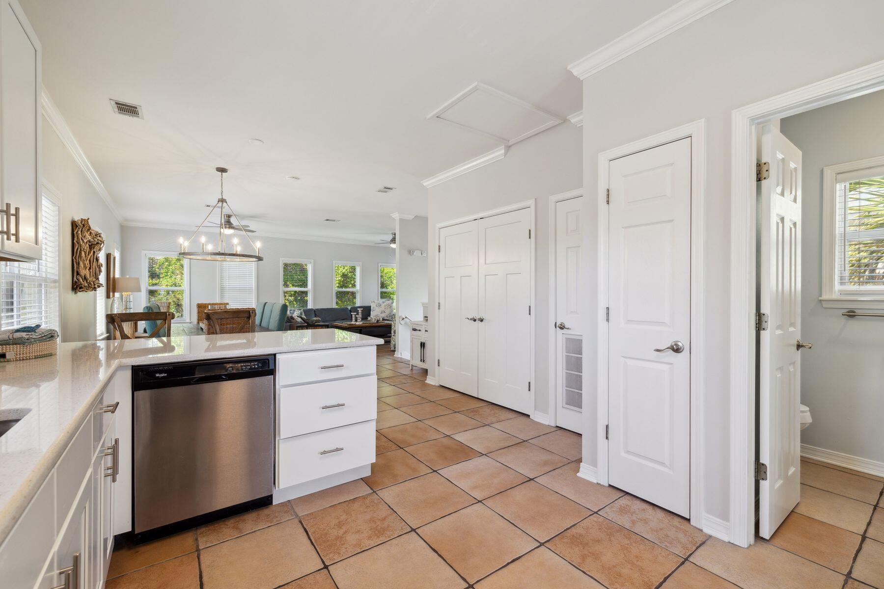 OLD FLORIDA COTTAGES - Residential