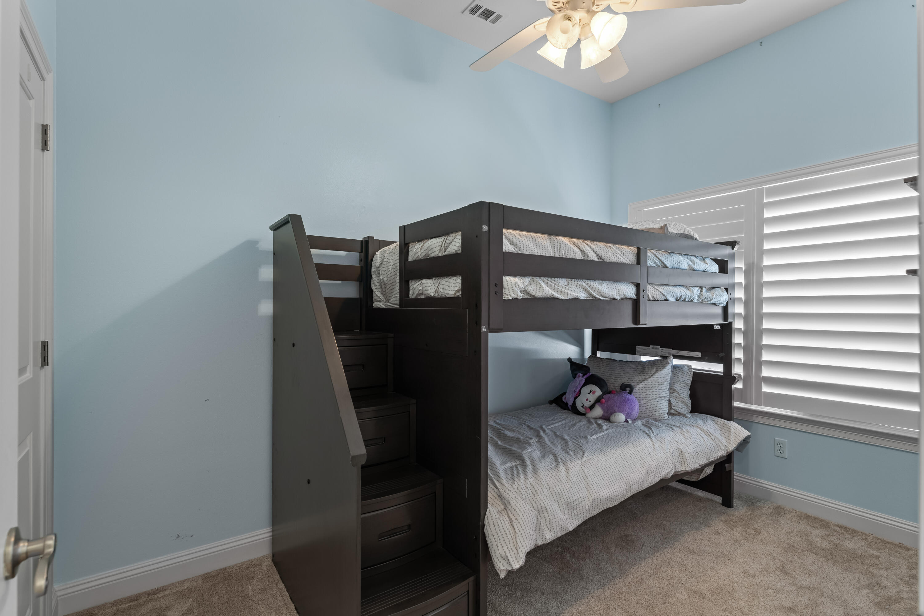 SOVEREIGN ISLE S/D - Residential