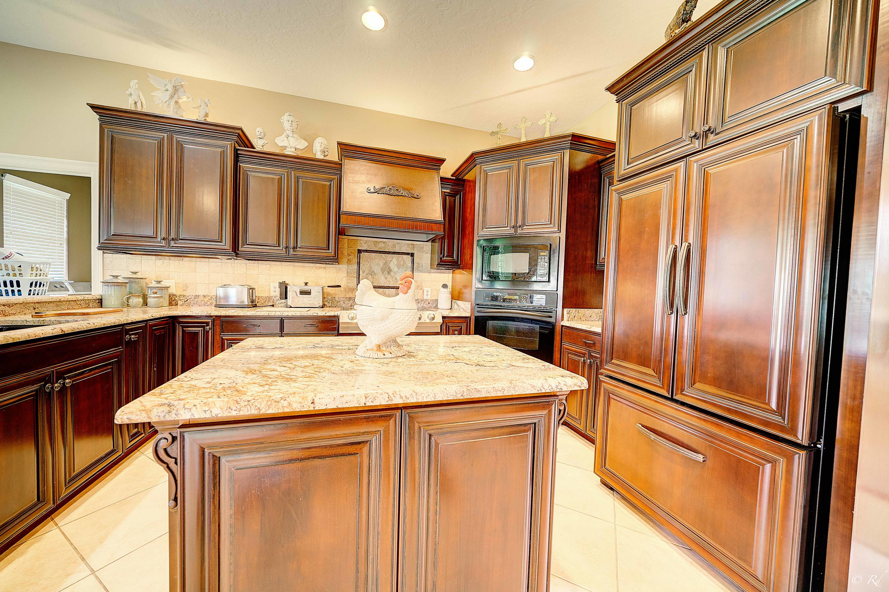 KINGS POINT UNIT 6 - Residential