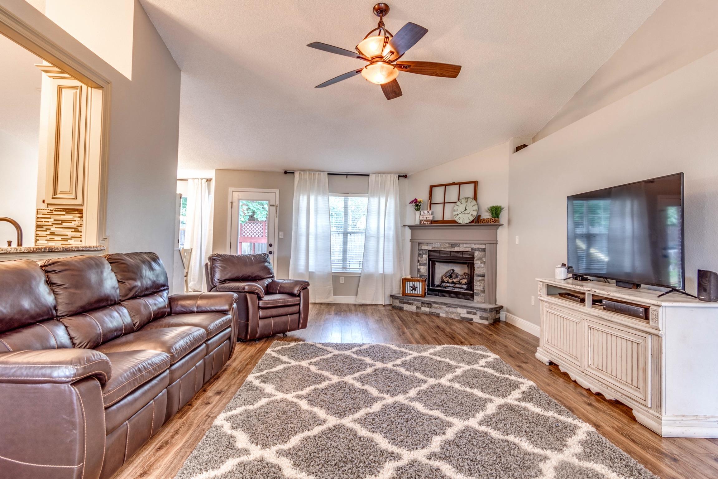 SILVER OAKS PH 2 - Residential