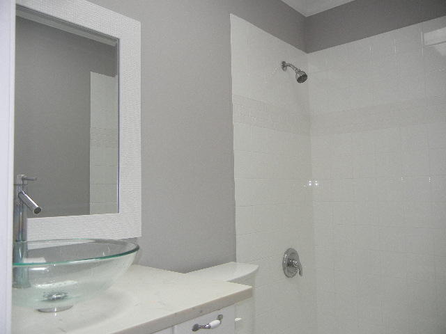 REGENCY PARK LOT 24 - Residential