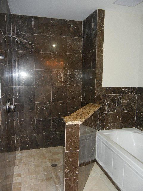 REGENCY PARK LOT 24 - Residential