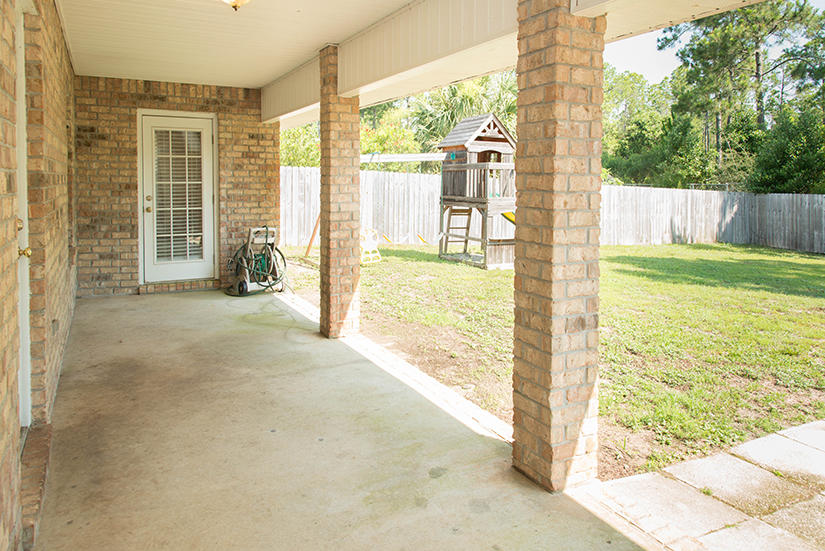 CREETWOOD PLACE - Residential Lease