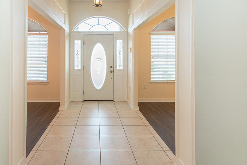 CREETWOOD PLACE - Residential Lease