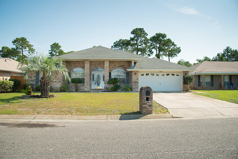 CREETWOOD PLACE - Residential Lease