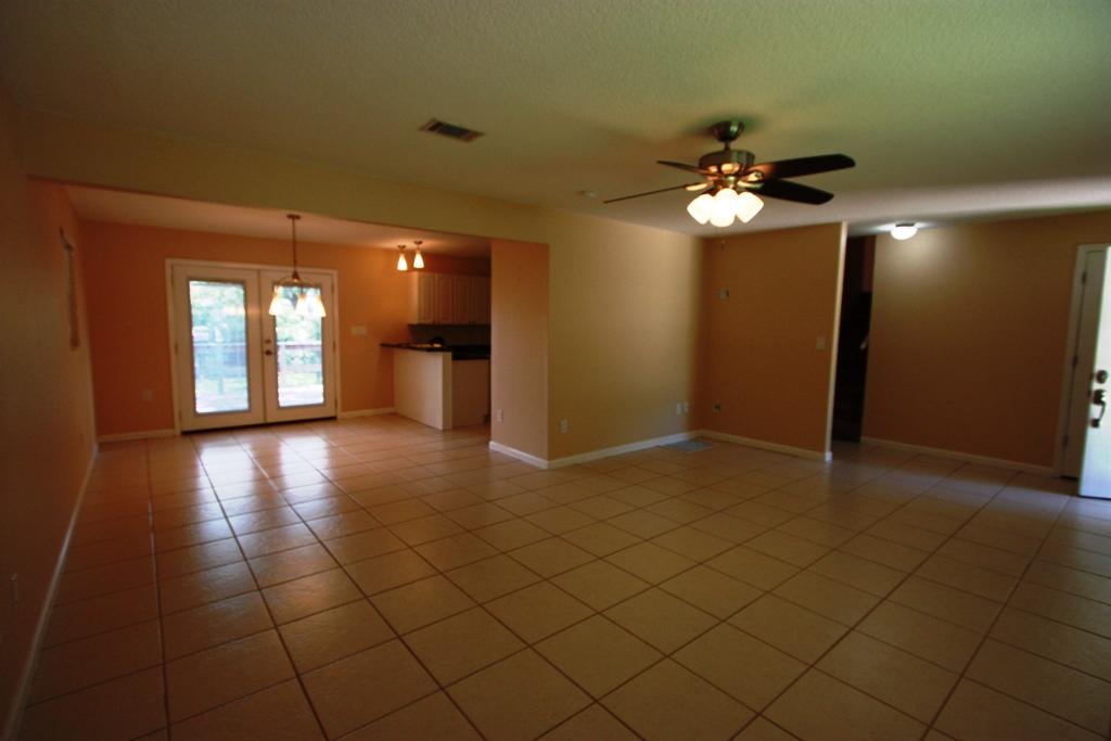 BAYOU WOODS 1ST ADDN - Residential