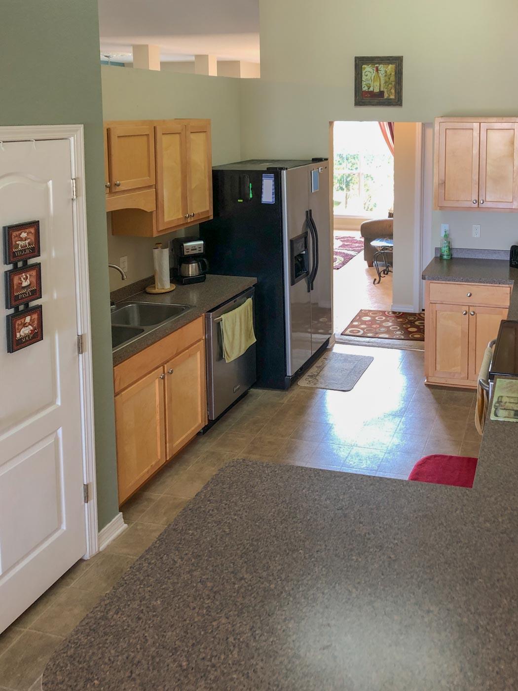 CREETWOOD VILLAGE BLK C LOT3 AS DES IN OR 3187 PG 471 - Residential