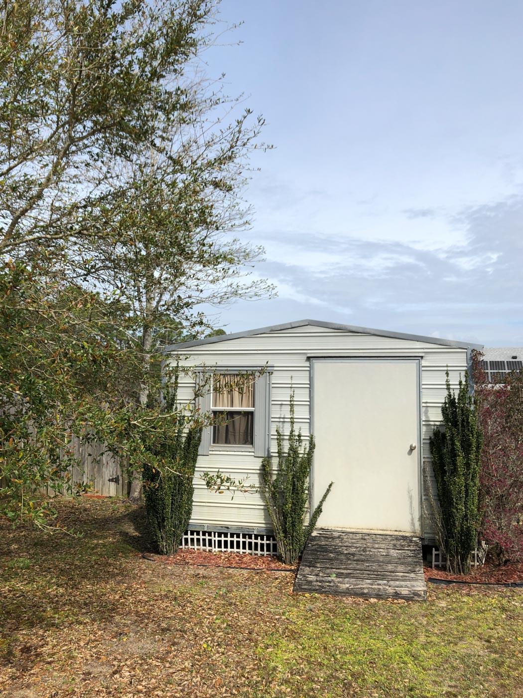 CREETWOOD VILLAGE BLK C LOT3 AS DES IN OR 3187 PG 471 - Residential