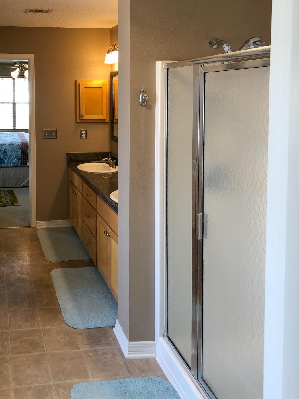 CREETWOOD VILLAGE BLK C LOT3 AS DES IN OR 3187 PG 471 - Residential