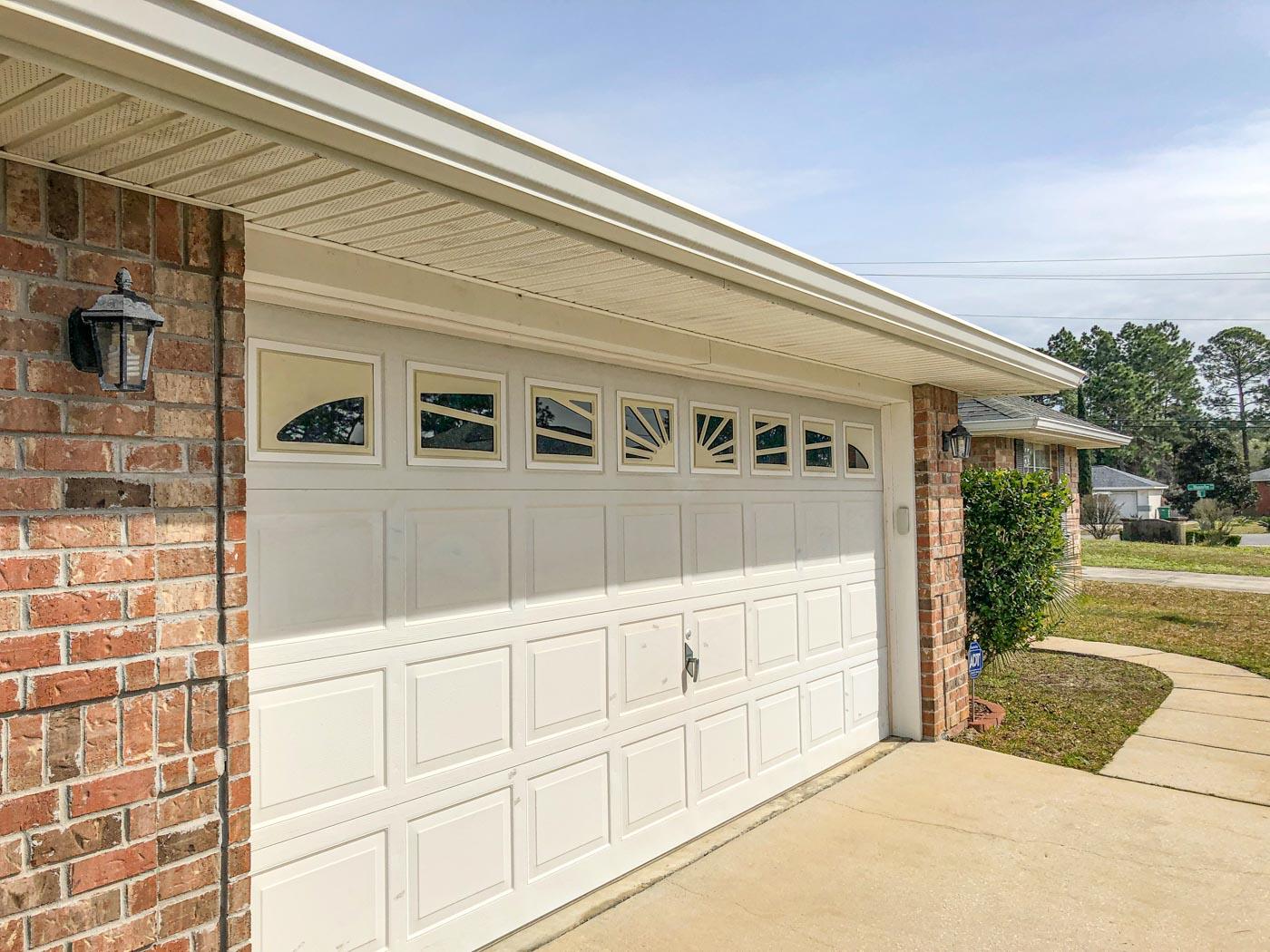 CREETWOOD VILLAGE BLK C LOT3 AS DES IN OR 3187 PG 471 - Residential