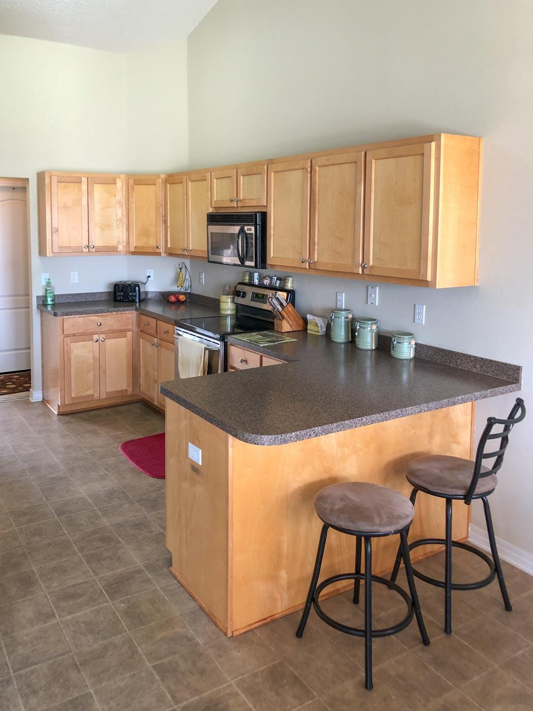 CREETWOOD VILLAGE BLK C LOT3 AS DES IN OR 3187 PG 471 - Residential