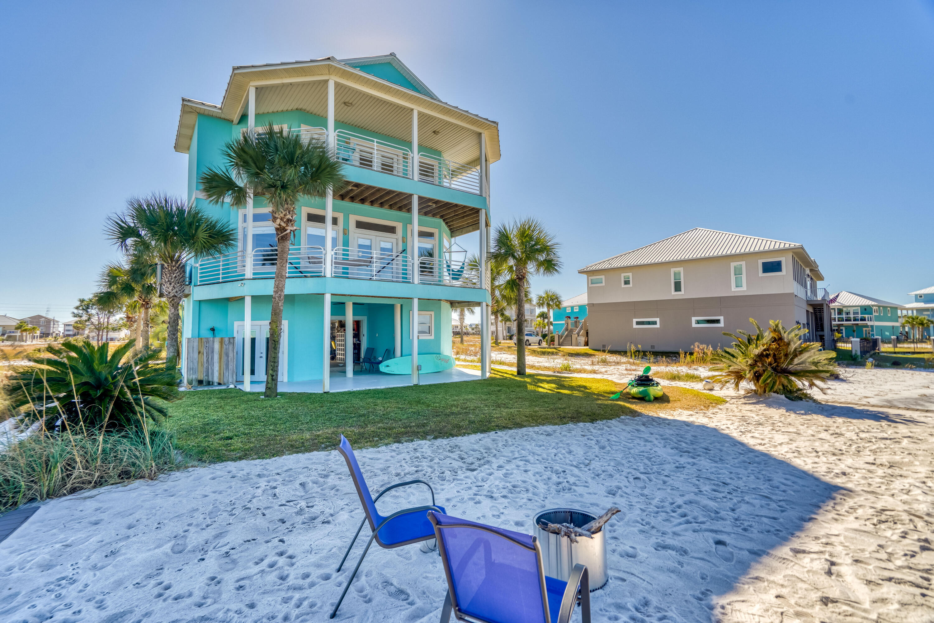 CARIBBEAN ISLES - Residential