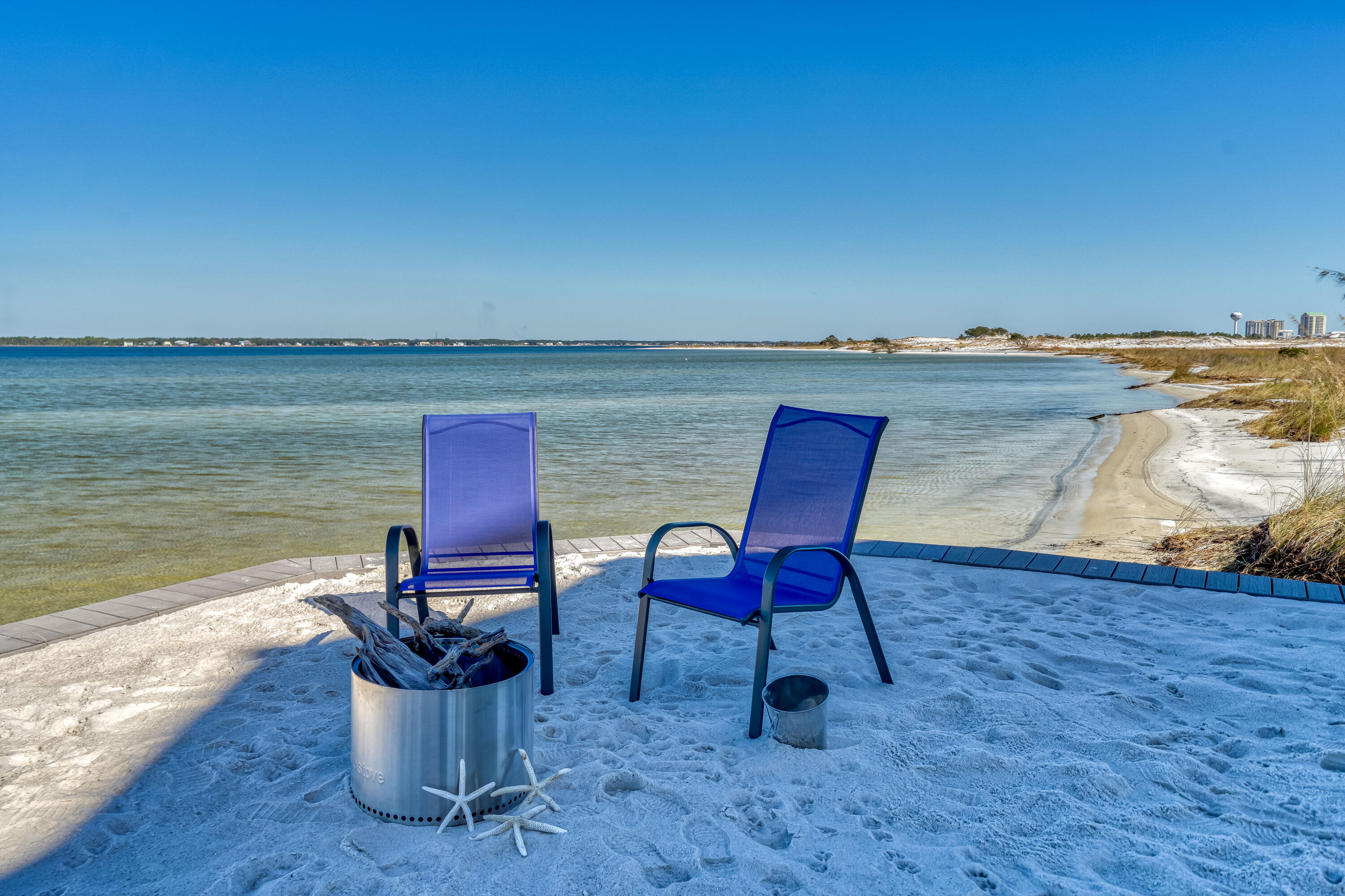 CARIBBEAN ISLES - Residential