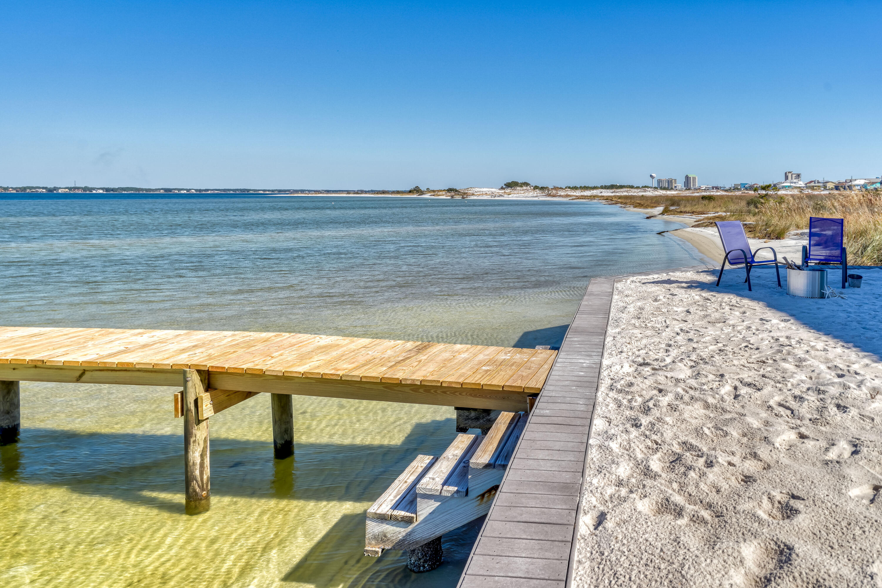 CARIBBEAN ISLES - Residential