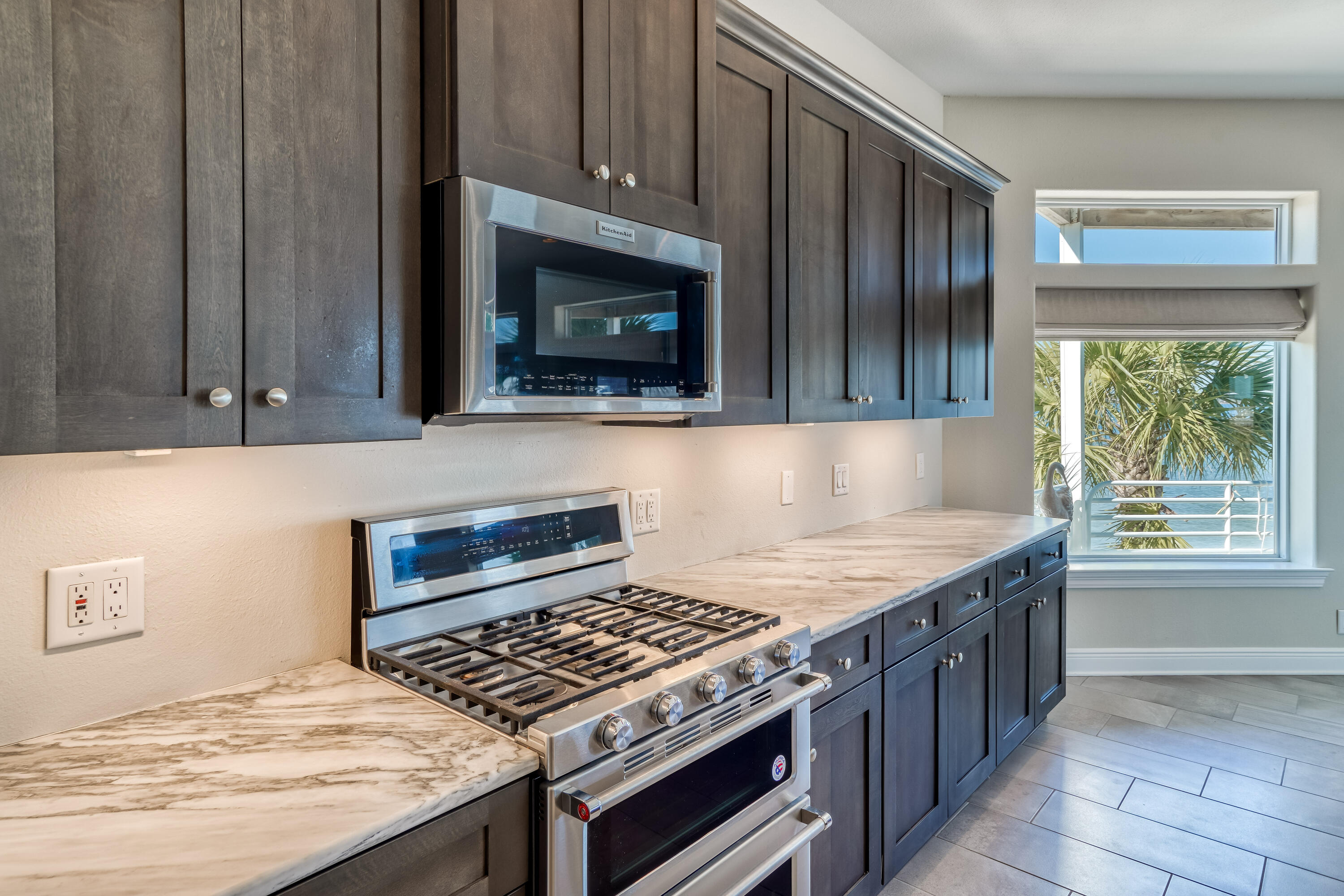 CARIBBEAN ISLES - Residential