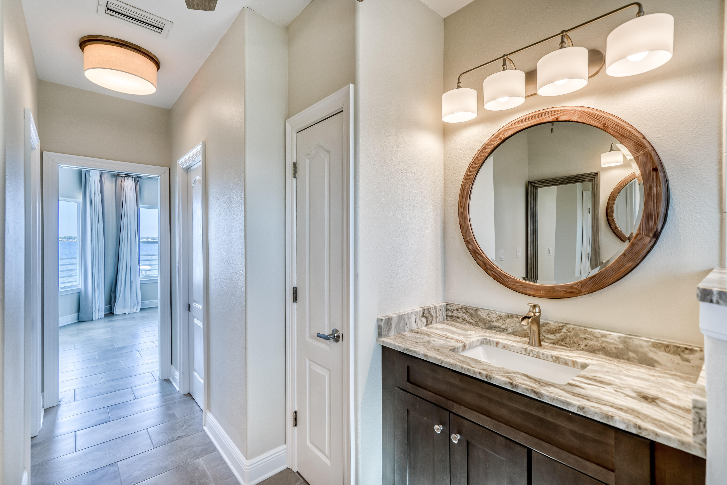 CARIBBEAN ISLES - Residential