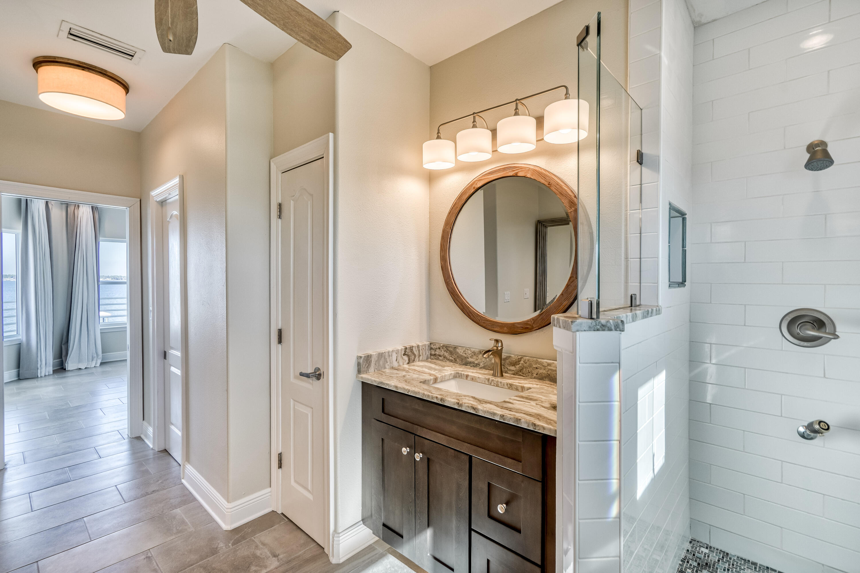 CARIBBEAN ISLES - Residential