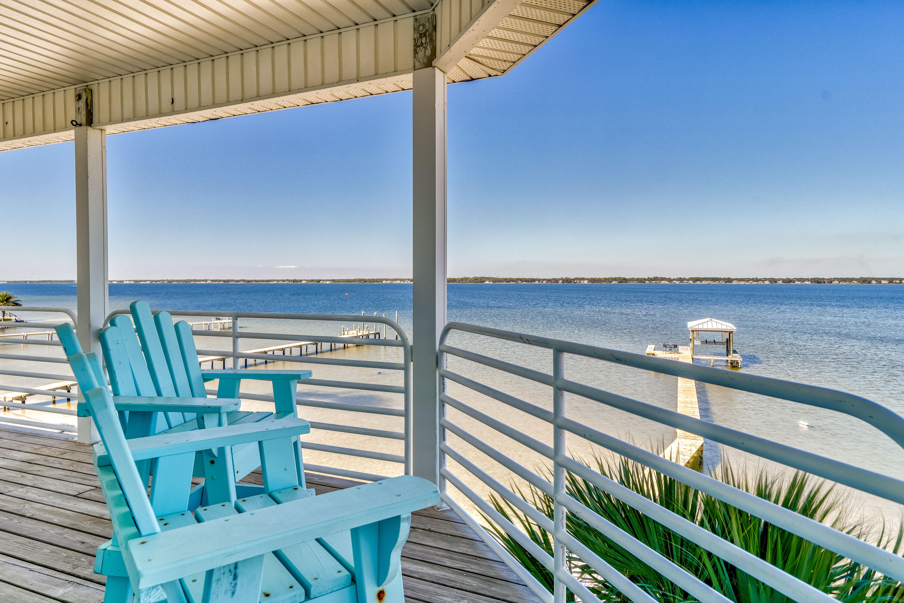 CARIBBEAN ISLES - Residential