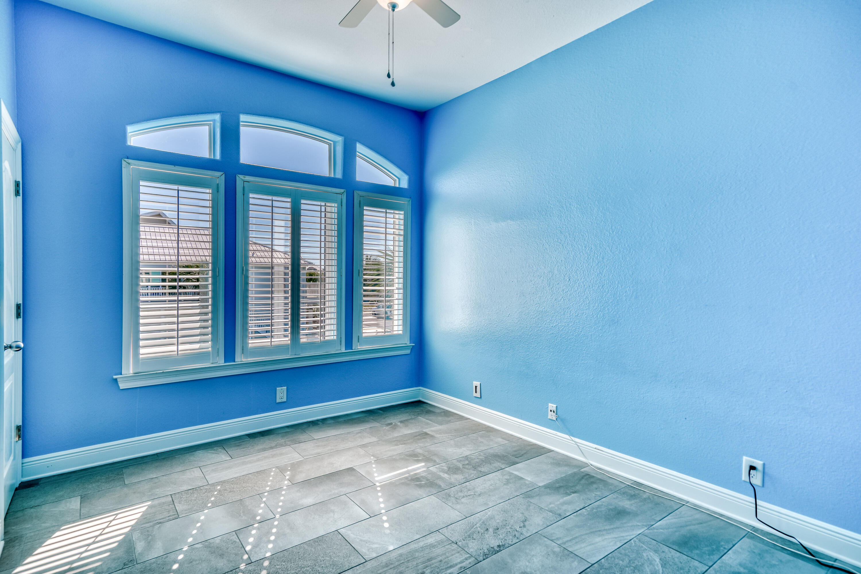 CARIBBEAN ISLES - Residential